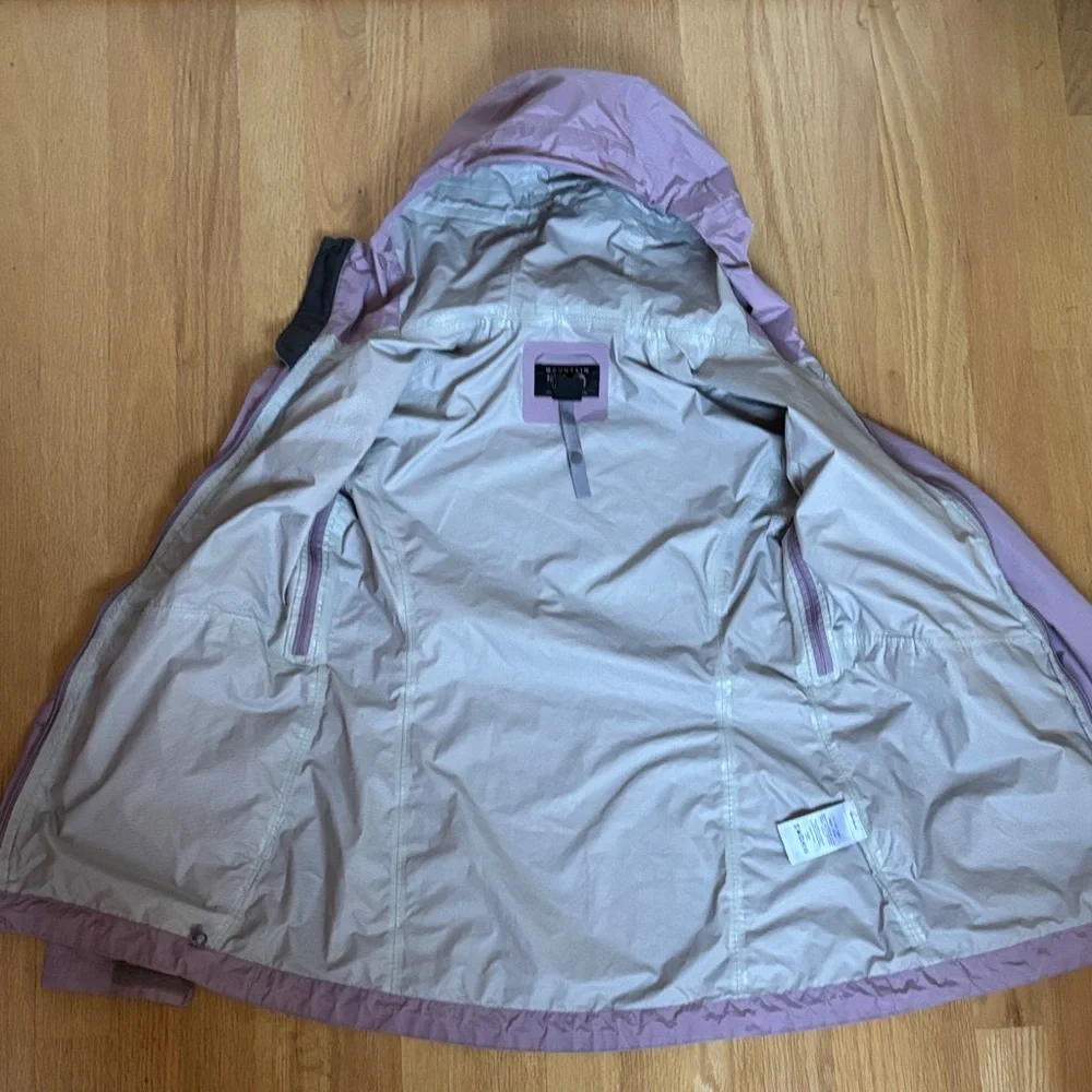 Mountain Hardwear Women's Lavender Wind and Rain Jacket XS - Picture 7 of 8